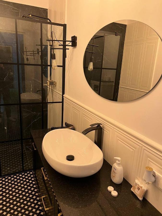 Luxury Apartment In The City Center , Wi-Fi - By Hik Apartments Варшава Экстерьер фото